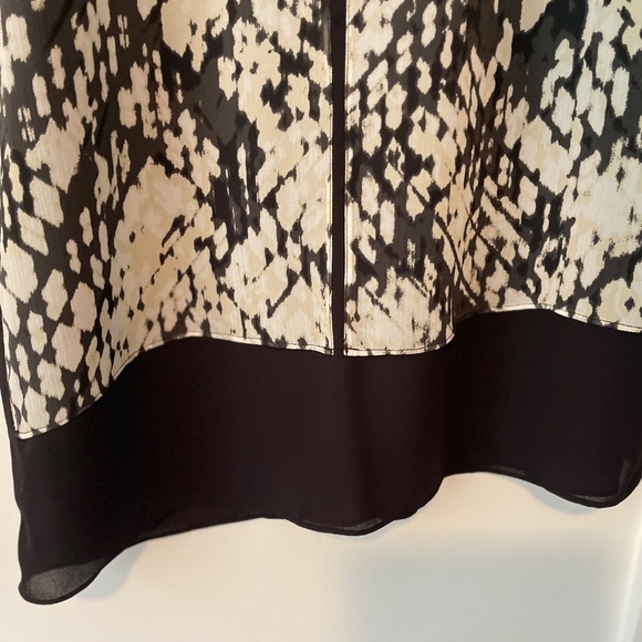 Vince 100% Silk Sleeveless Shift Dress Abstract/Snakeskin-ish Print ~ Size 8 - Picture 9 of 11